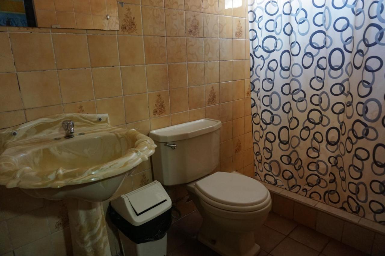 Big Mountain Hostel ワラス エクステリア 写真