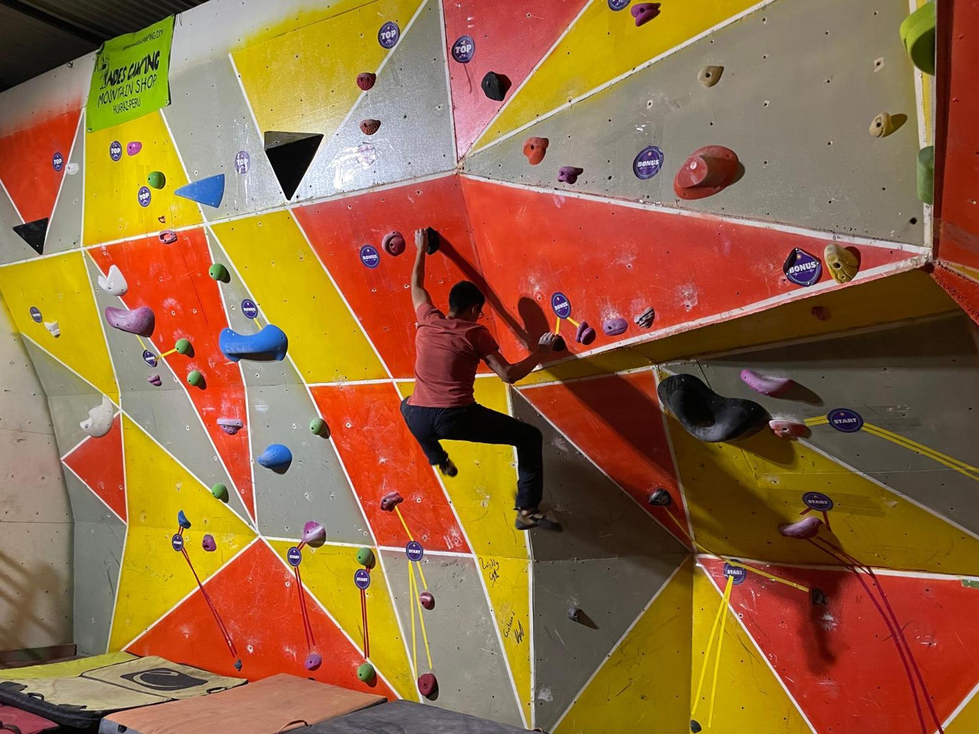 Big Mountain Hostel ワラス エクステリア 写真
